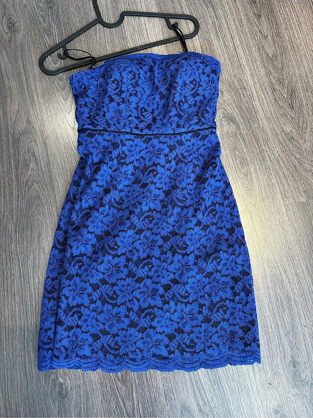 Diane von Furstenberg Strapless Blue & Black Lace Mini Dress Size 0